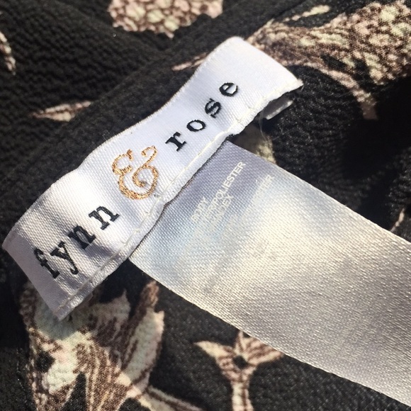 Flynn & Rose Floral Dress - Picture 6 of 7